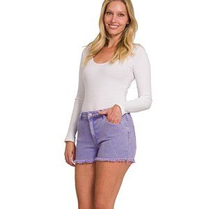 ZENANA WASHED FRAYED CUTOFF HEM SHORTS Violet